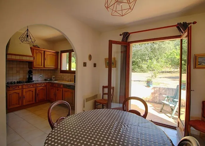 200 M De La La Liscia Tiuccia Villa Casaglione